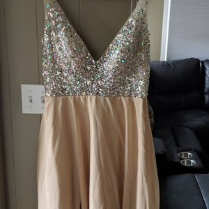Prom/formal dress